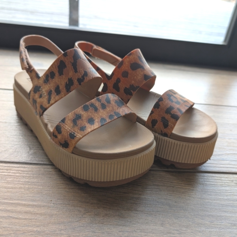 Reef Water Vista Higher Platform Sandals Leopard Print